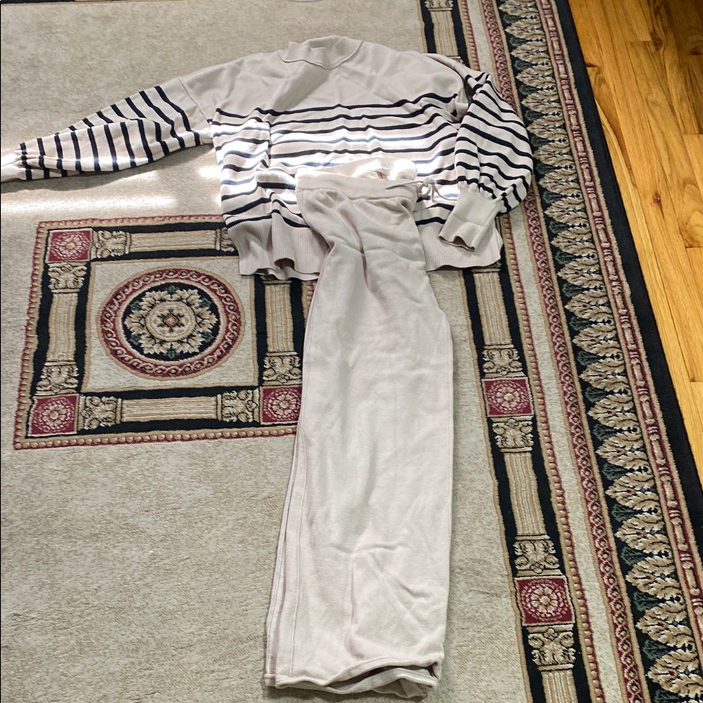 Cream and Black sweater and pants Track suit with Relaxed Fit